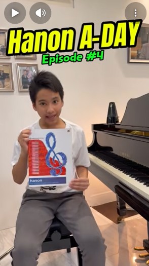 "Hanon A-DAY" Keep The Piano Doctor Away | Ep.4 thumbnail